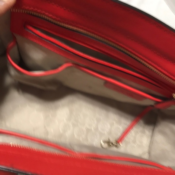 Michael kors satchel with crossbody strap and gold tone hardware. EUC - Picture 7 of 10